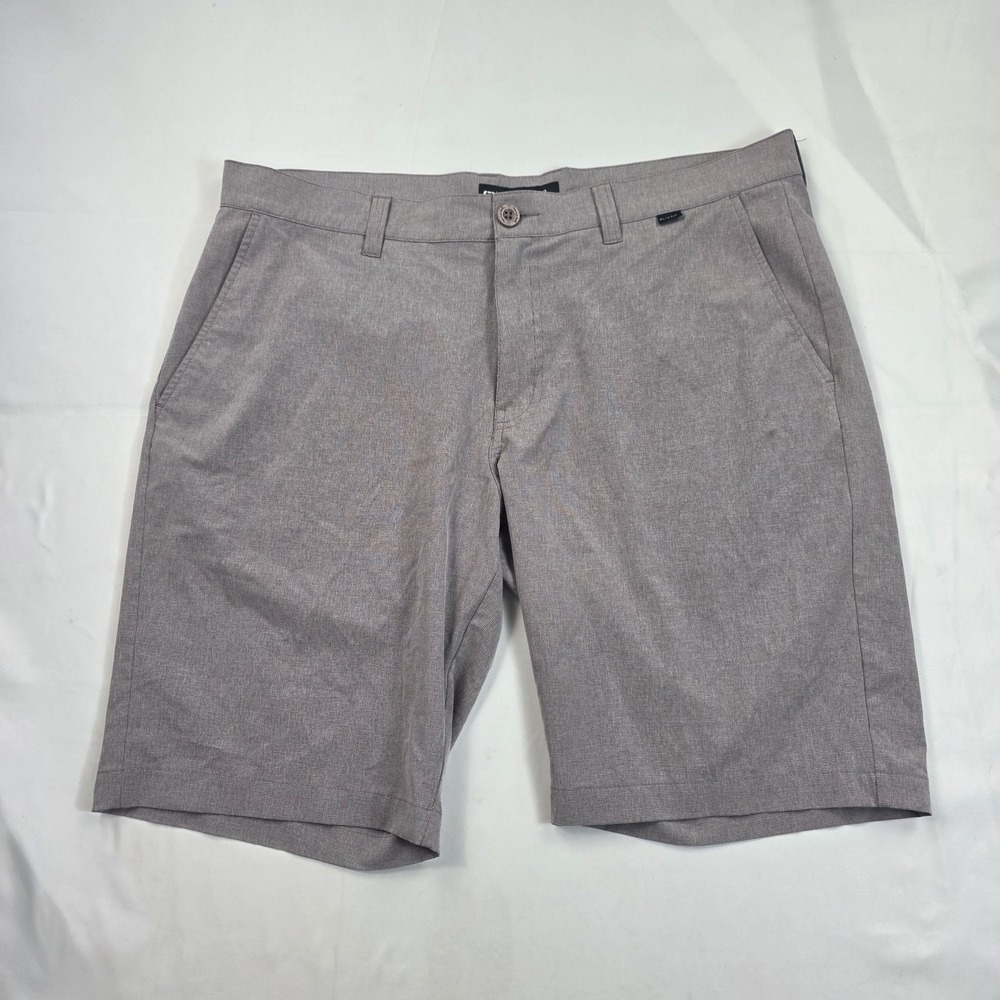 Travis Mathew Shorts Mens 36 Gray 11 Inseam Check Chino Stretch Casual